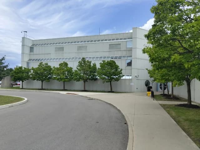 Sir Robert Peel Centre exterior in Brampton