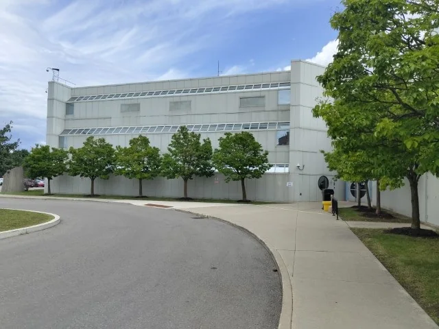 Sir Robert Peel Centre — Brampton, Ontario
